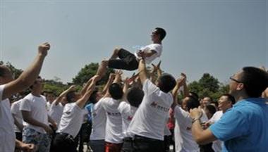 【飼料科技與經(jīng)濟(jì)】鐵騎力士：有夢，有未來